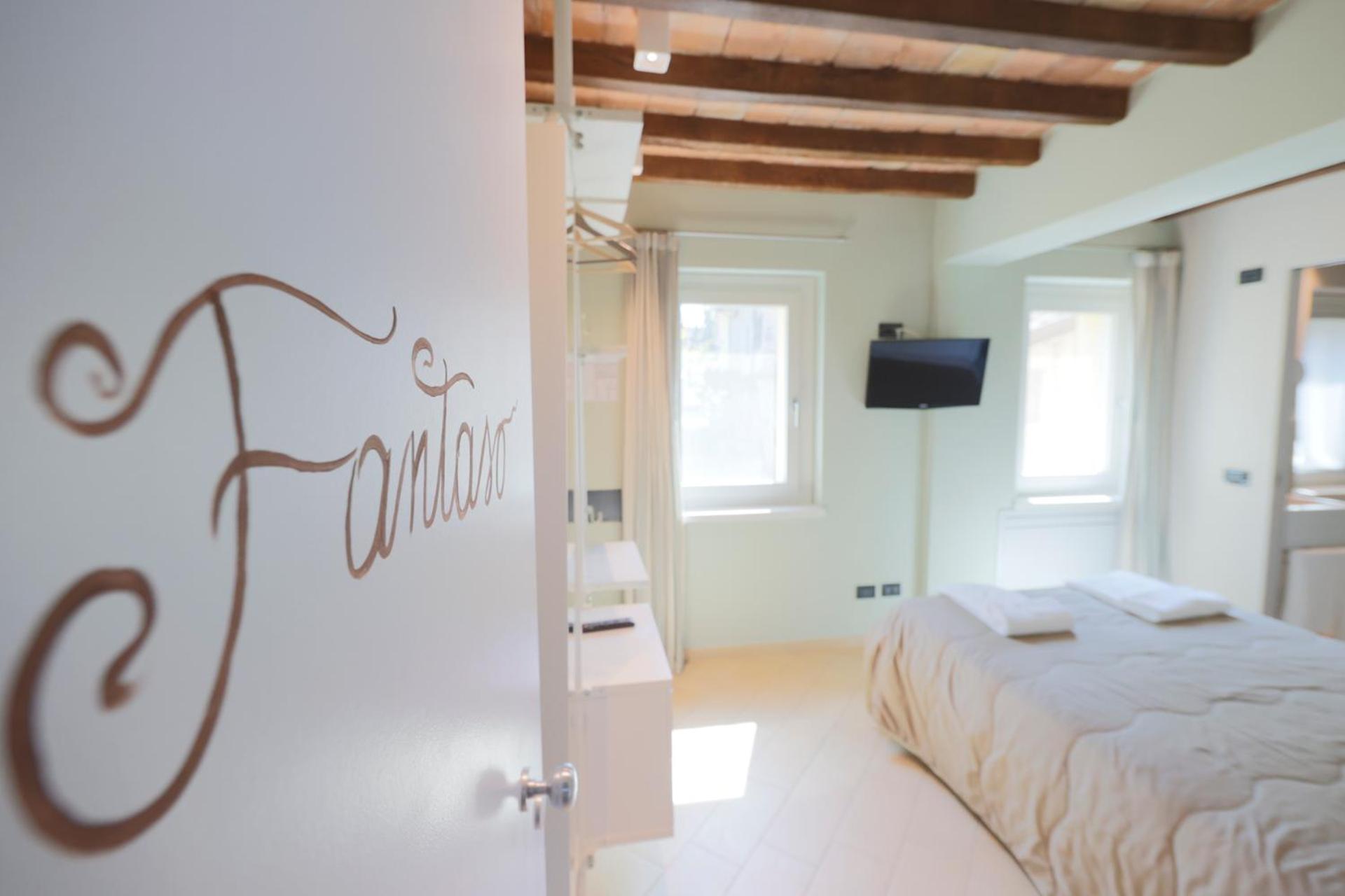 Emilio'S Rooms Castelvetro di Modena Luaran gambar